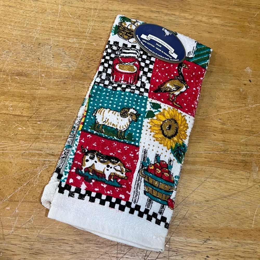 Vtg Baltic Farmhouse Patchwork Kitchen Towel Farm Animals Sunflower 16x26 NWT